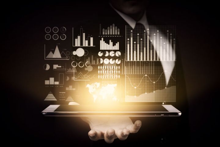 乡村医生主题曲为何能照亮田野与人心？