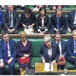 扫描关注卫报社